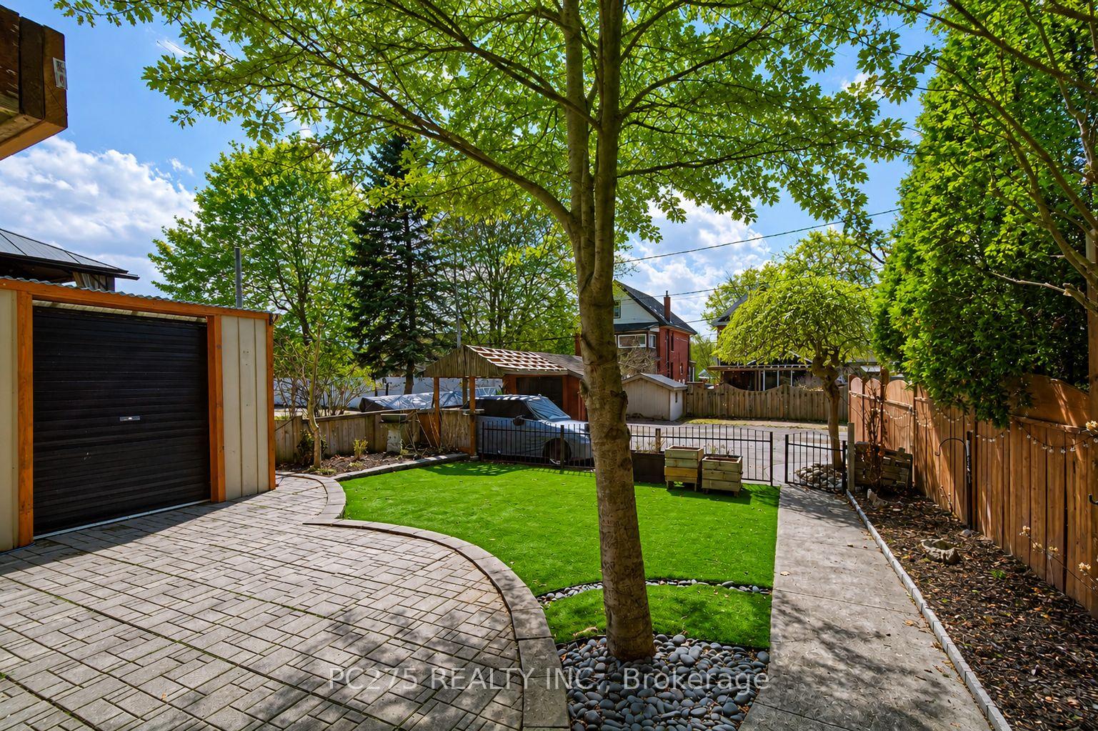 Photo 30 of 92 Walnut Street, Brant, Paris — HOMEH