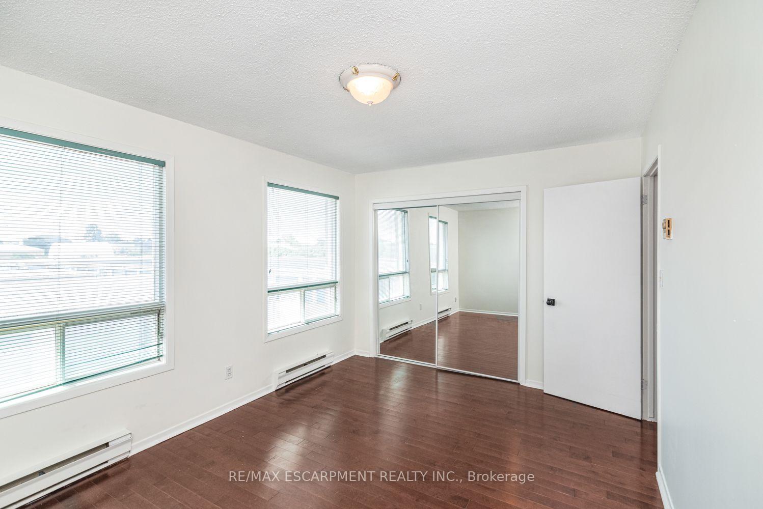 Photo 17 of Unit Upper, 1290 Stone Church Road E, Hamilton, Rymal — HOMEH