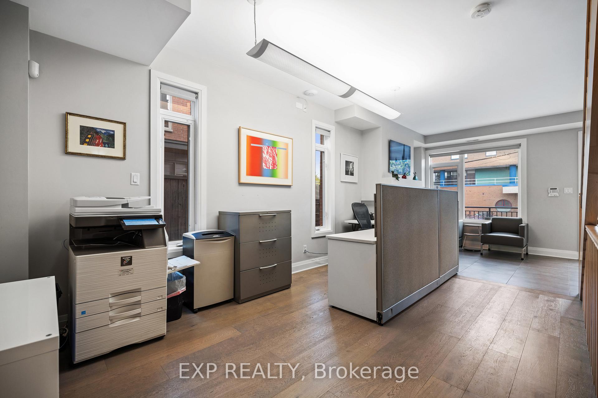 Photo 8 of 360 Ravenhill Avenue E, Ottawa, McKellar/Highland — HOMEH