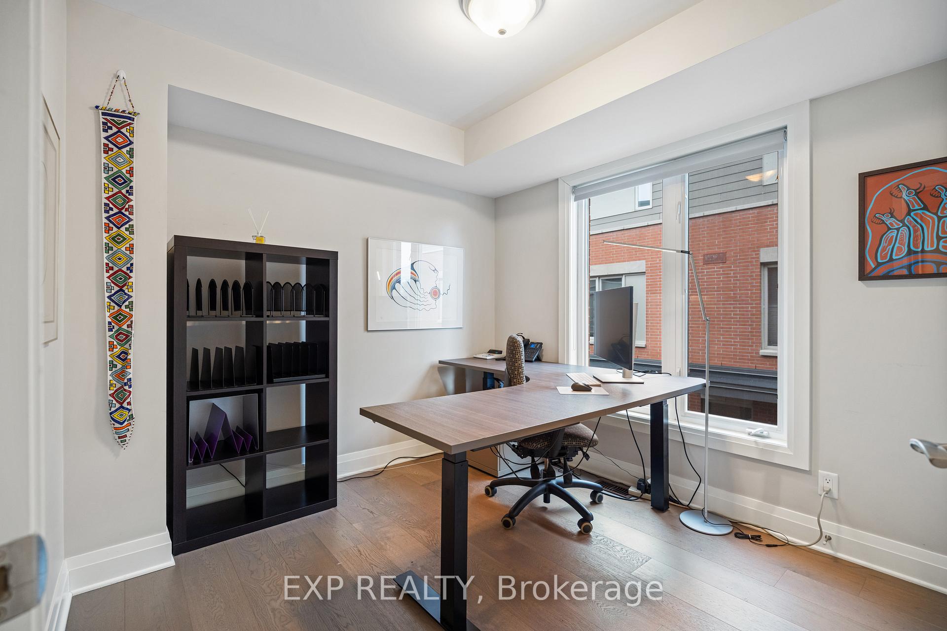 Photo 13 of 360 Ravenhill Avenue E, Ottawa, McKellar/Highland — HOMEH