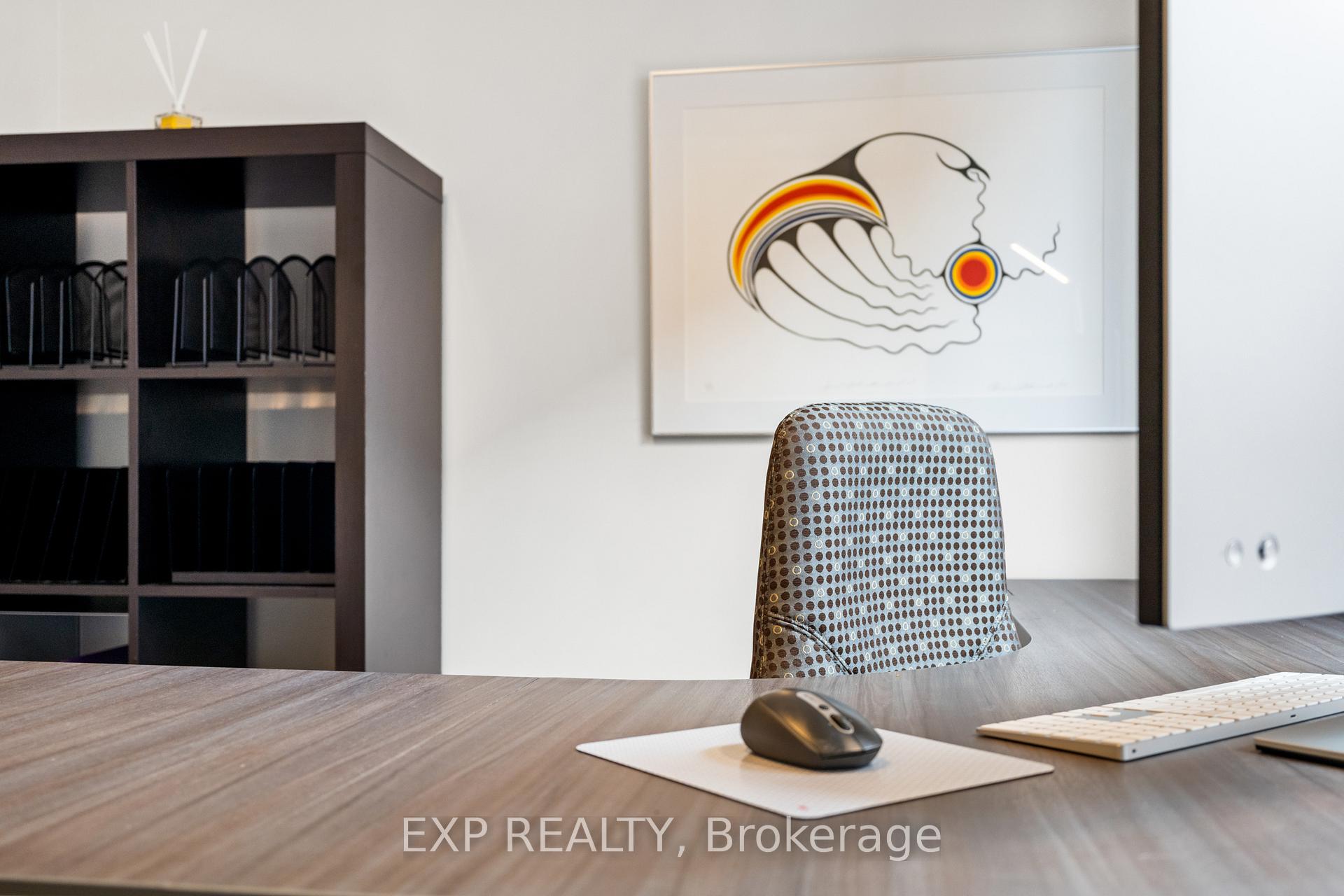 Photo 15 of 360 Ravenhill Avenue E, Ottawa, McKellar/Highland — HOMEH