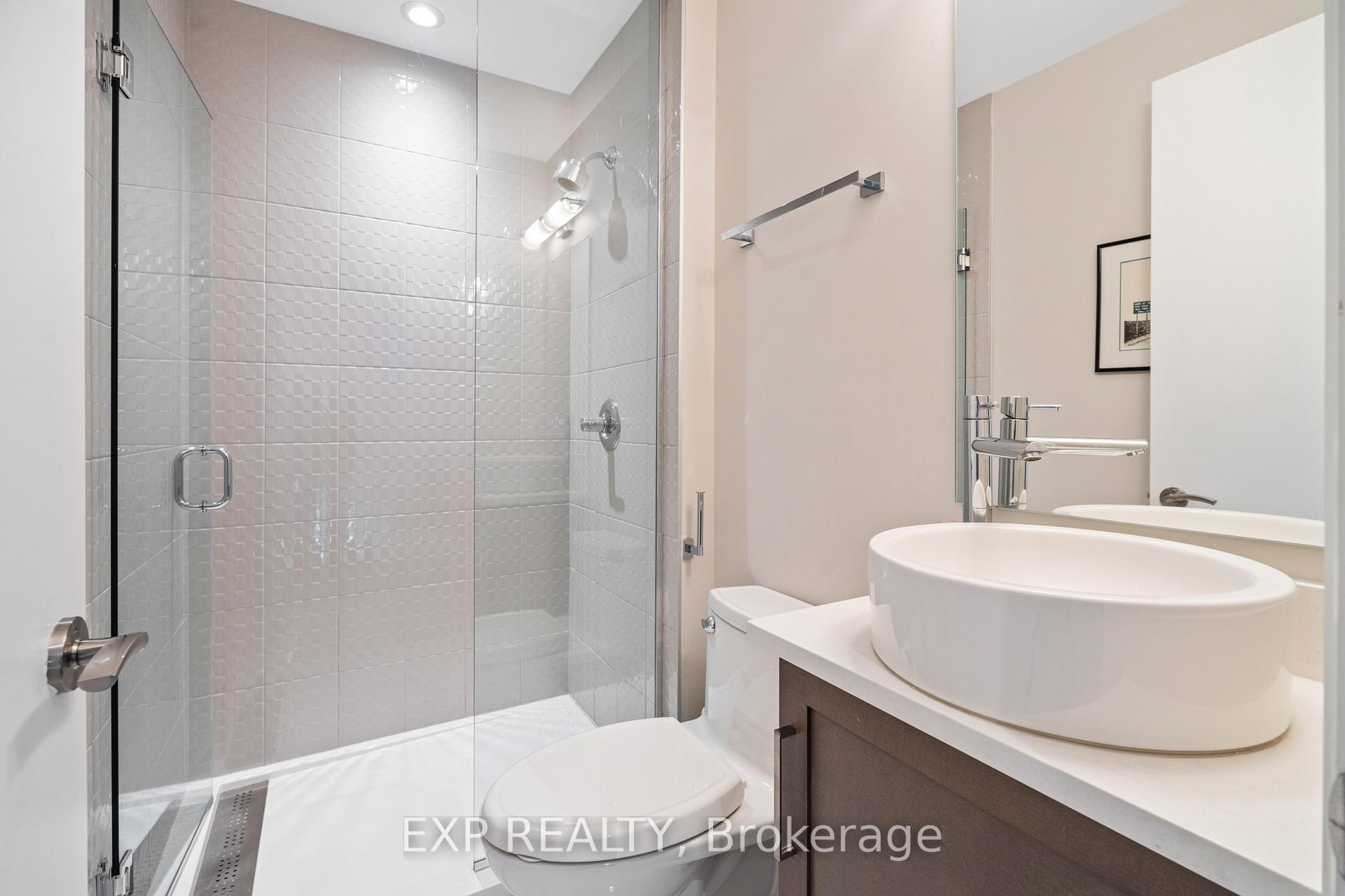 Photo 22 of 360 Ravenhill Avenue E, Ottawa, McKellar/Highland — HOMEH