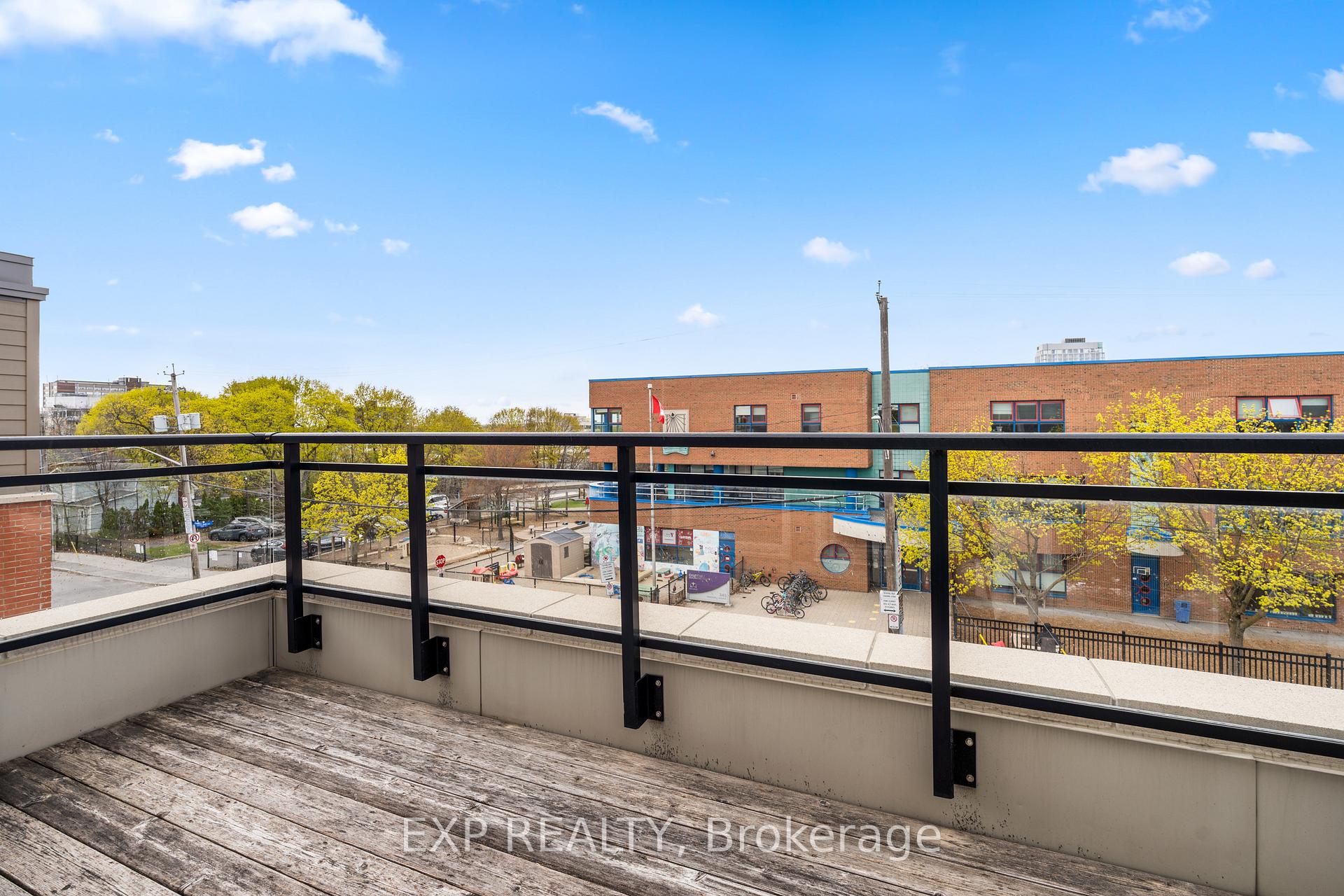 Photo 29 of 360 Ravenhill Avenue E, Ottawa, McKellar/Highland — HOMEH