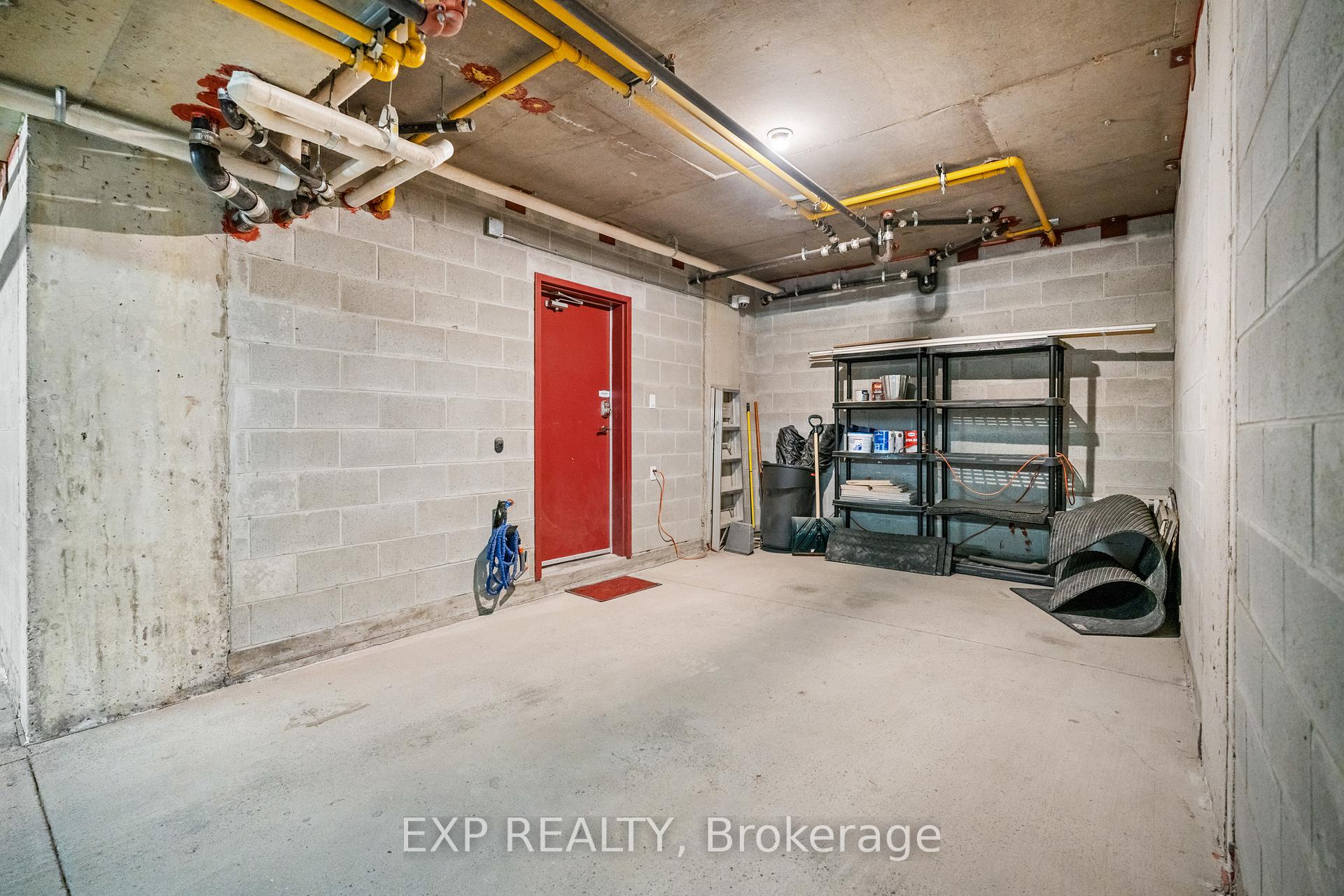 Photo 39 of 360 Ravenhill Avenue E, Ottawa, McKellar/Highland — HOMEH