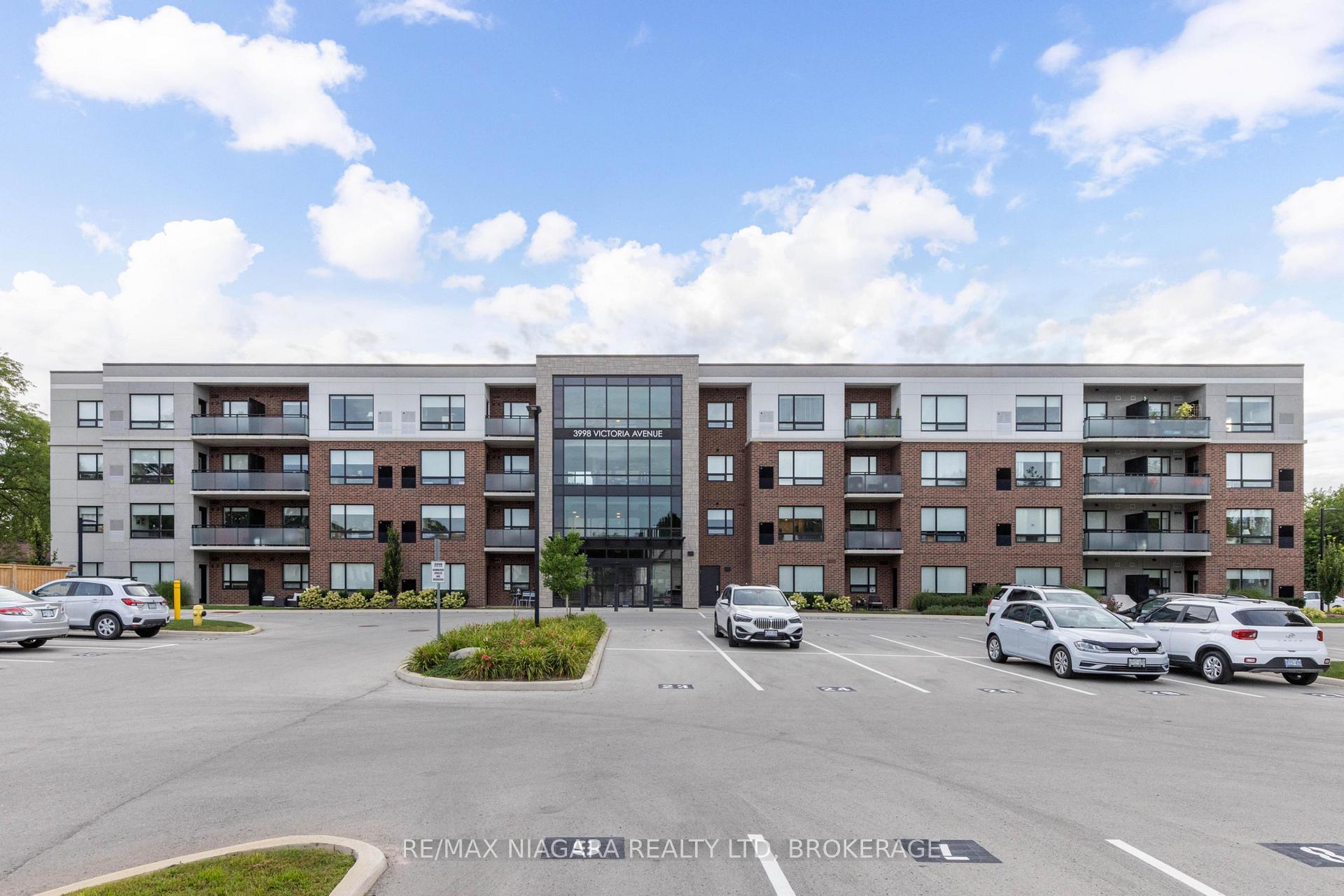 Photo of Unit 101, 3998 Victoria Avenue