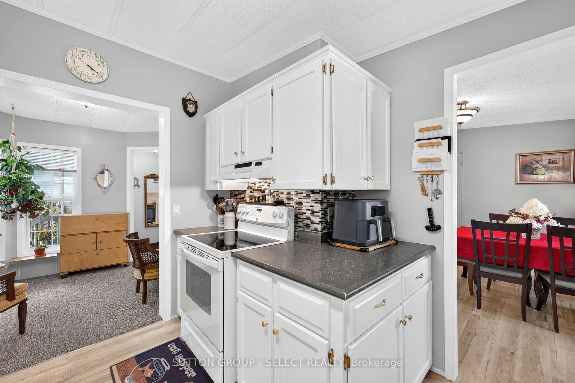 Photo 17 of 11 Huron Lane, Ashfield-Colborne-Wawanosh, Colborne — HOMEH