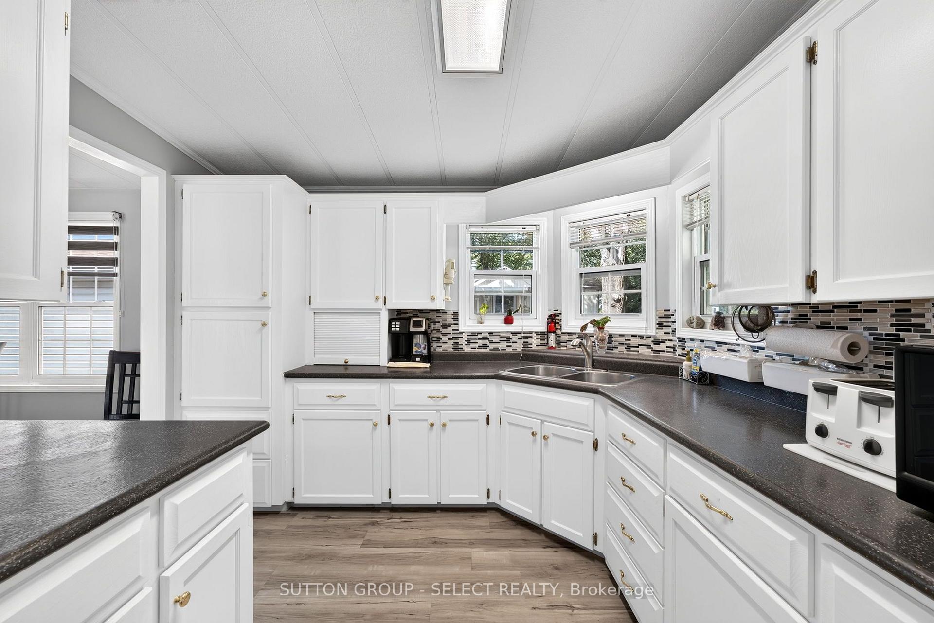 Photo 18 of 11 Huron Lane, Ashfield-Colborne-Wawanosh, Colborne — HOMEH