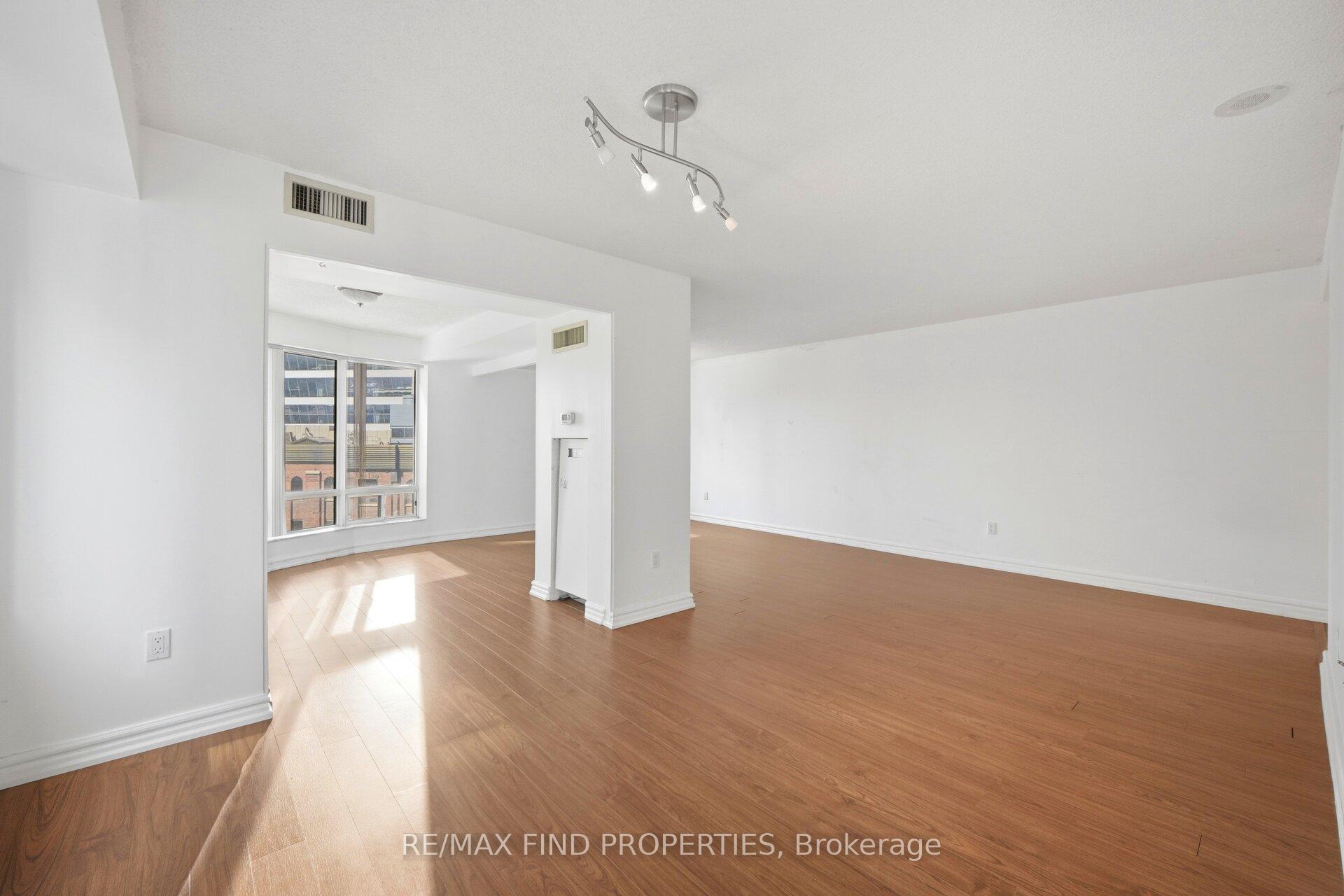 Photo 15 of Unit 1203, 33 University Avenue, Toronto, Waterfront Communities — HOMEH