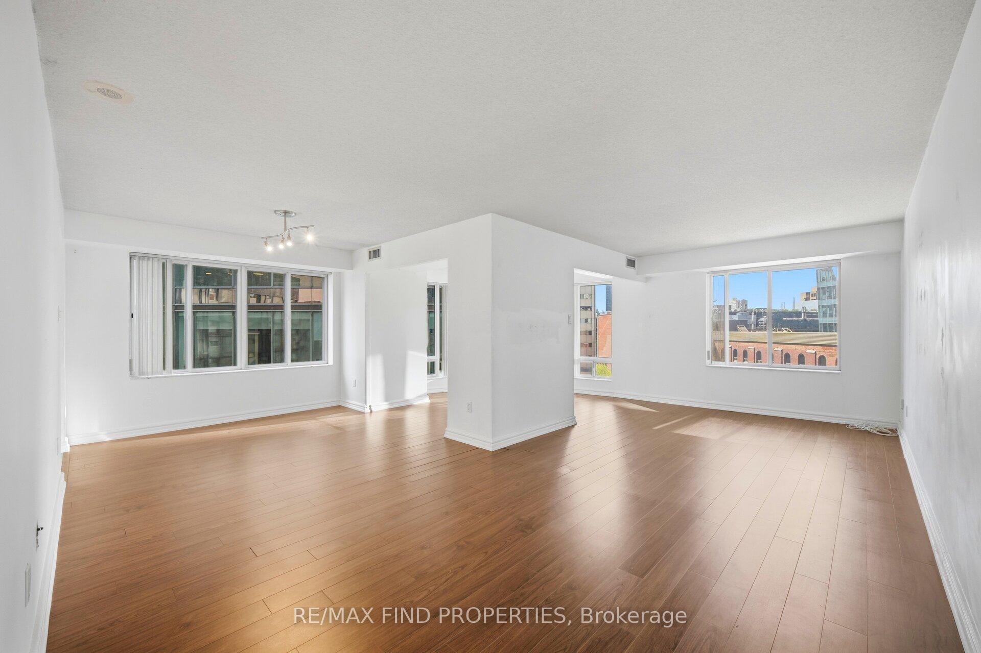 Photo 17 of Unit 1203, 33 University Avenue, Toronto, Waterfront Communities — HOMEH