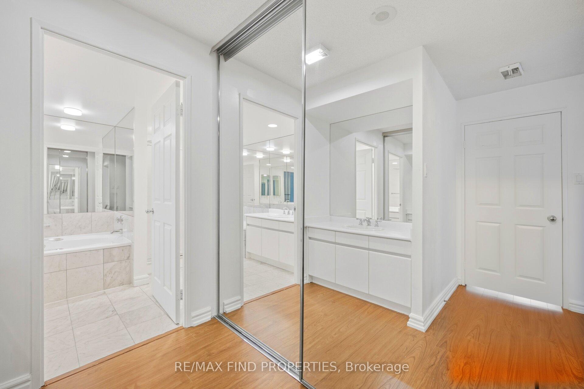 Photo 31 of Unit 1203, 33 University Avenue, Toronto, Waterfront Communities — HOMEH