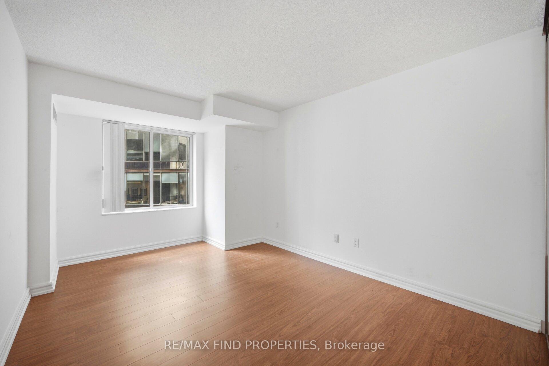 Photo 32 of Unit 1203, 33 University Avenue, Toronto, Waterfront Communities — HOMEH