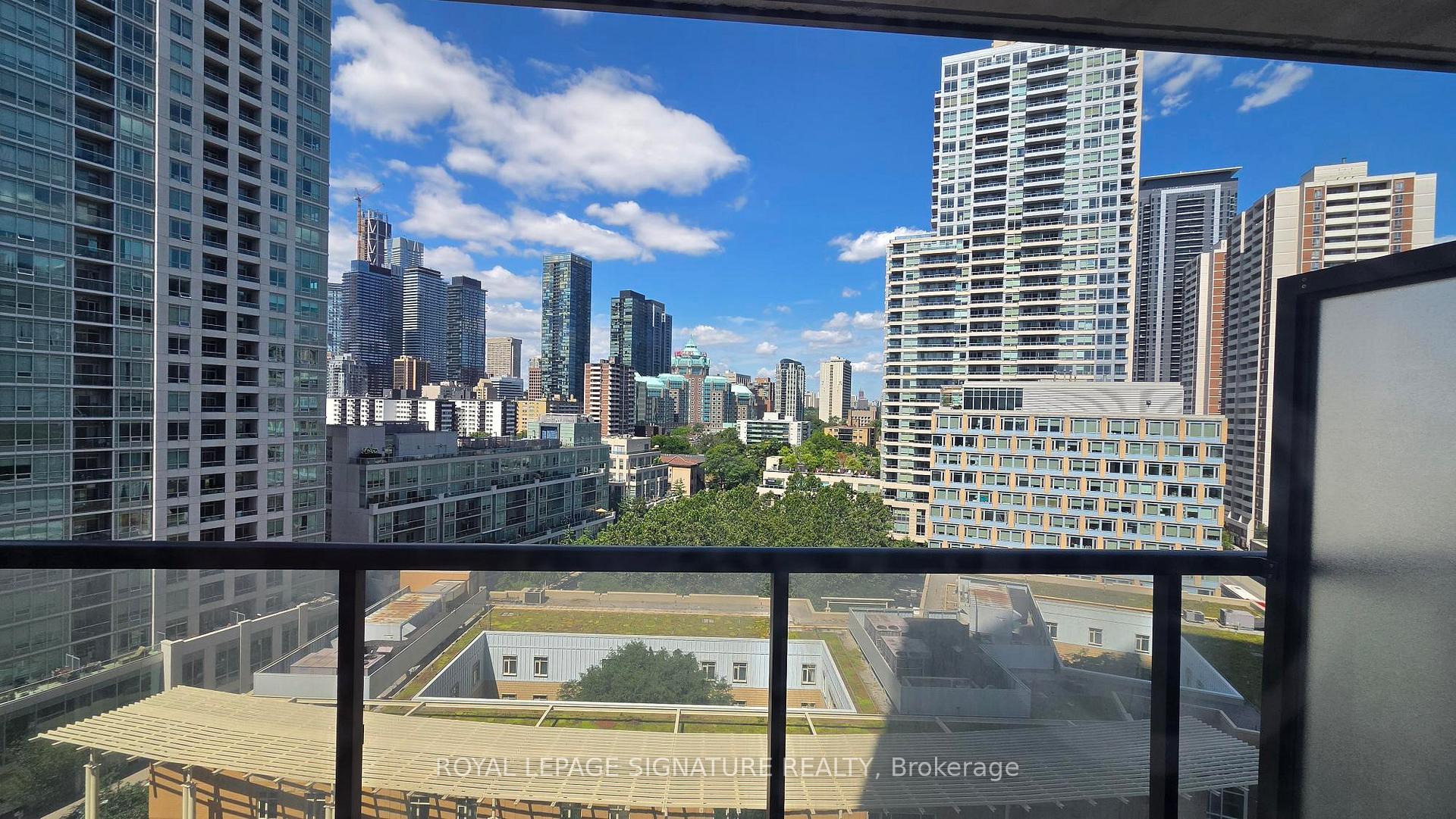 Photo 8 of Unit 1009, 159 Wellesley Street E, Toronto, Church-Yonge Corridor — HOMEH