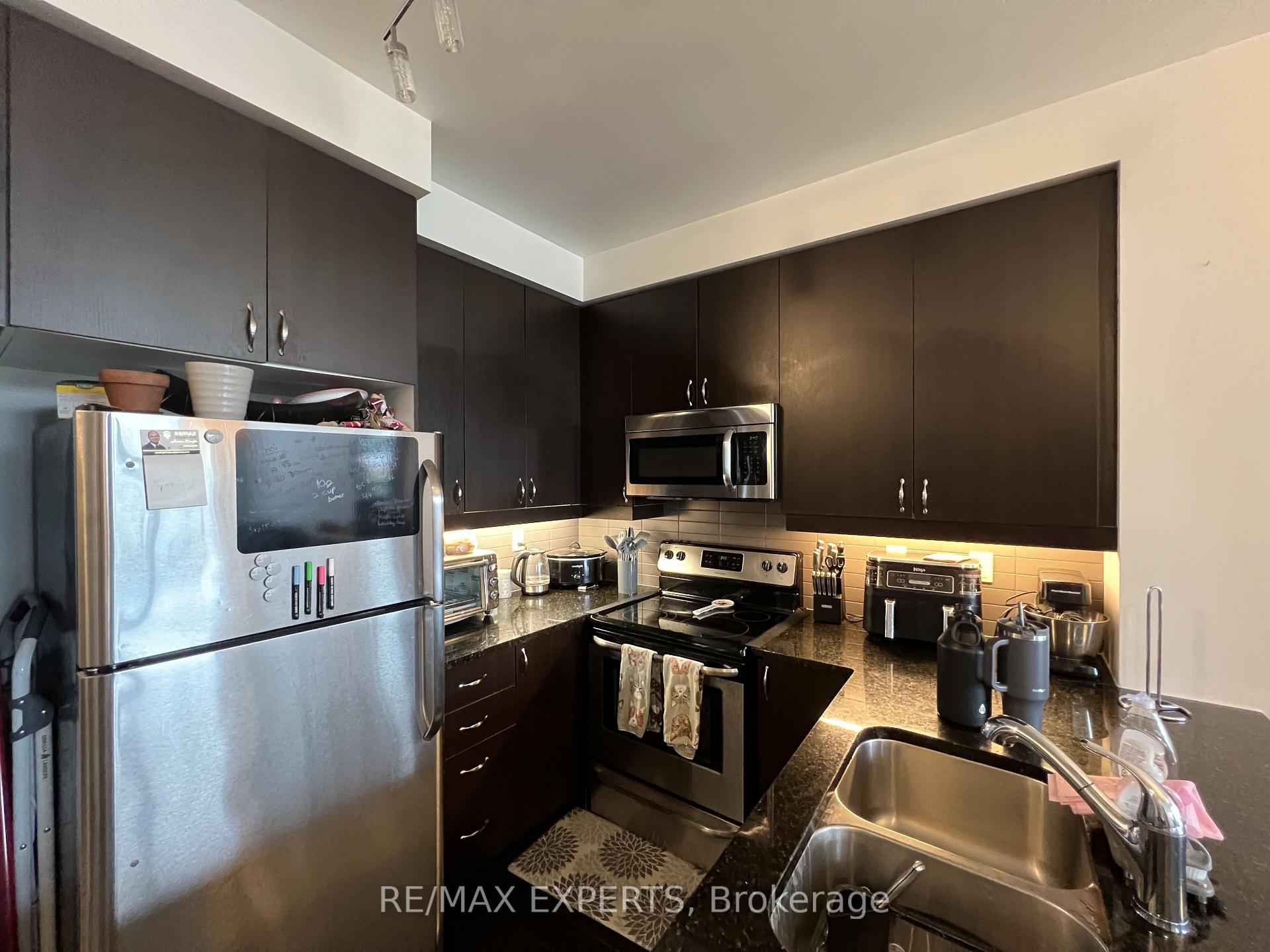 Photo 2 of Unit 215, 1185 The Queensway, Etobicoke, Islington-City Centre West — HOMEH