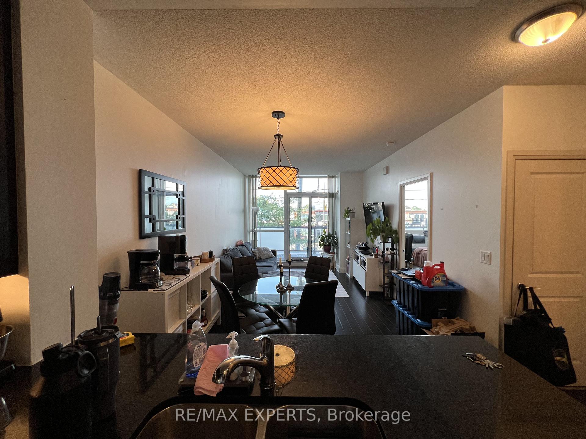 Photo 5 of Unit 215, 1185 The Queensway, Etobicoke, Islington-City Centre West — HOMEH