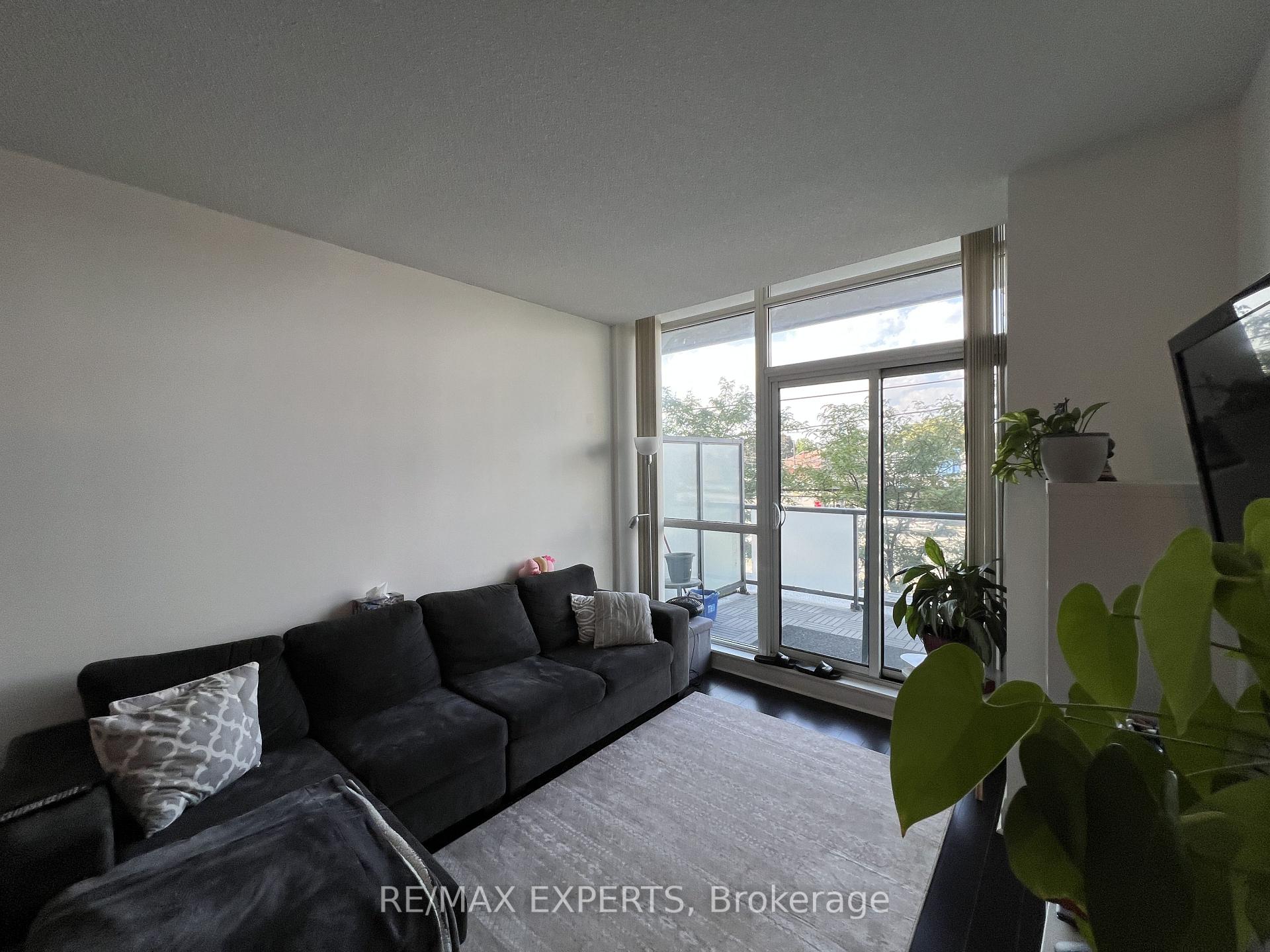 Photo 9 of Unit 215, 1185 The Queensway, Etobicoke, Islington-City Centre West — HOMEH