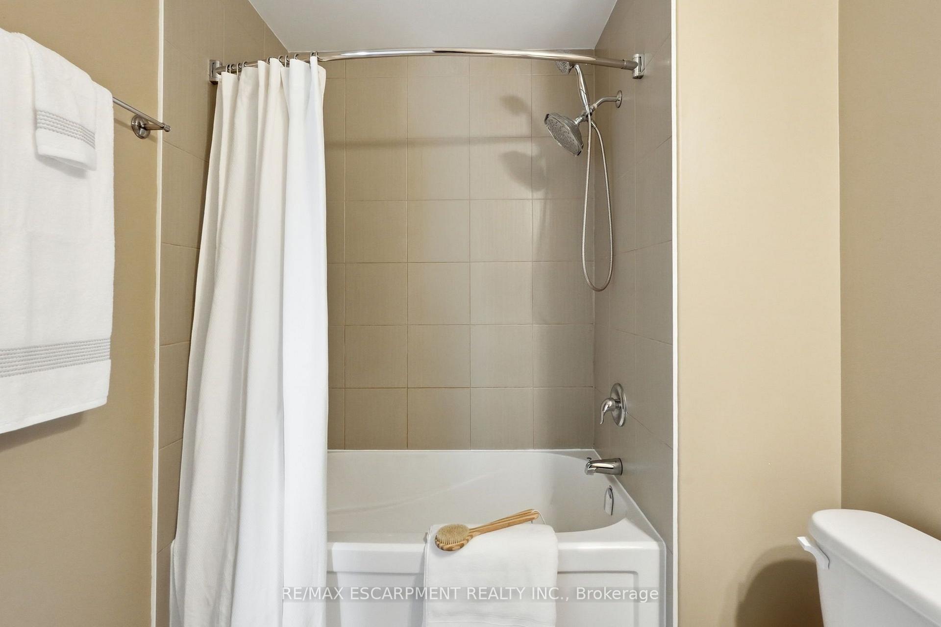 Photo 21 of 31 Edenrock Drive, Hamilton, Stoney Creek Industrial — HOMEH