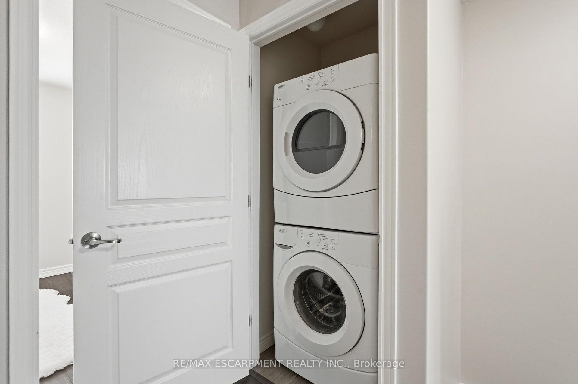Photo 23 of 31 Edenrock Drive, Hamilton, Stoney Creek Industrial — HOMEH