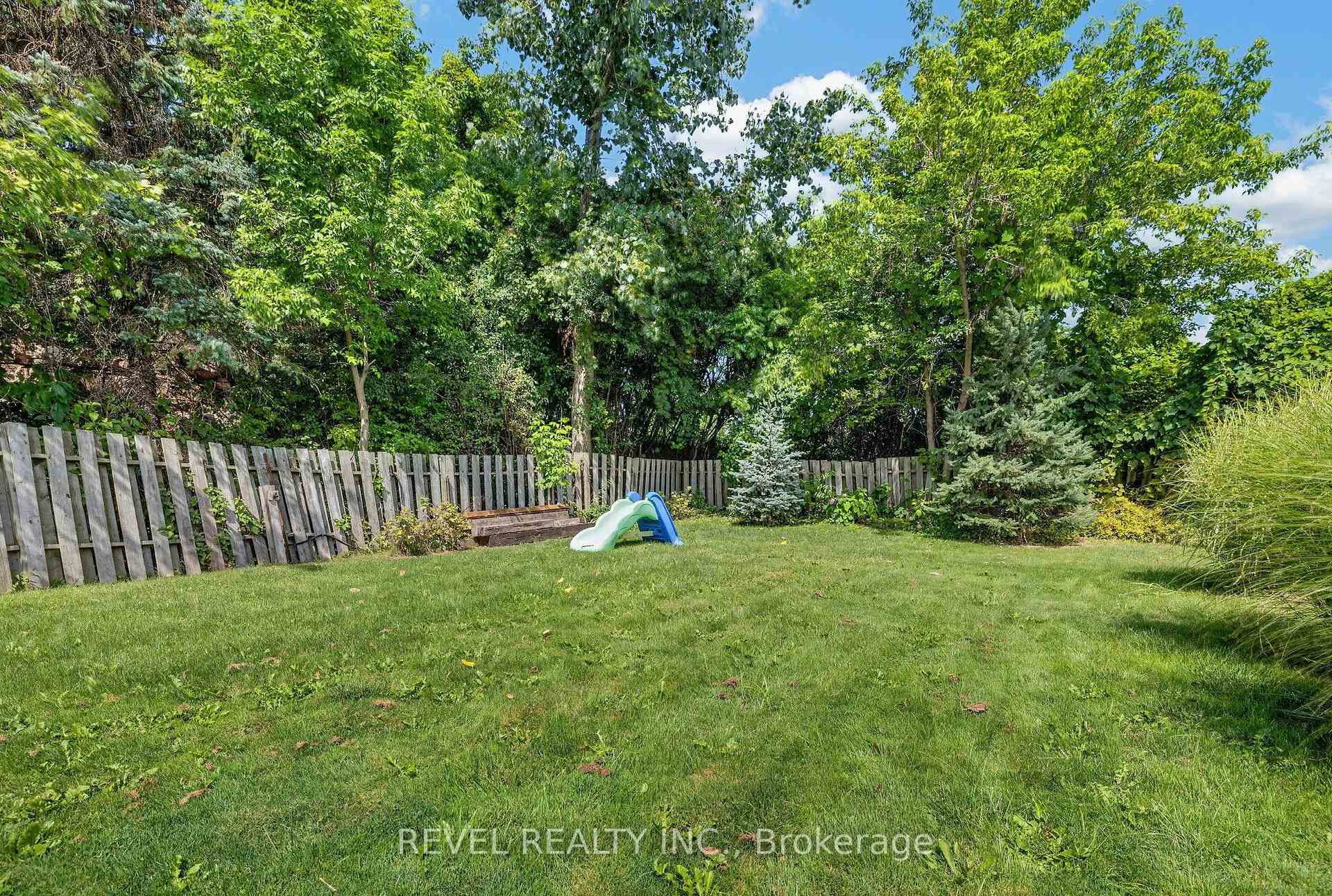 Photo 48 of 1036 Shellard Side Road, North Dumfries — HOMEH