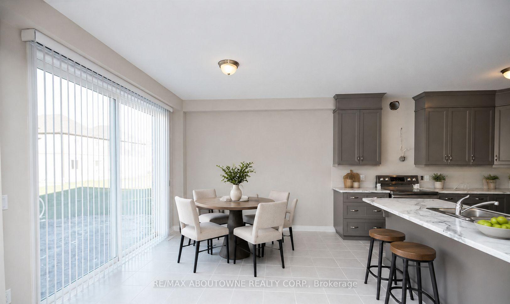 Photo 13 of 7563 Oldfield Road, Niagara Falls, Oldfield — HOMEH