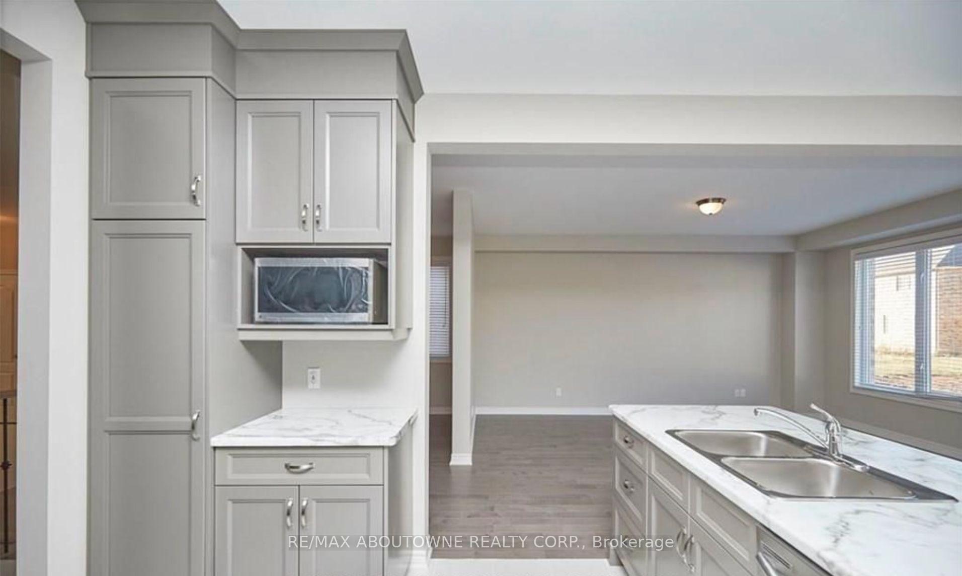 Photo 18 of 7563 Oldfield Road, Niagara Falls, Oldfield — HOMEH
