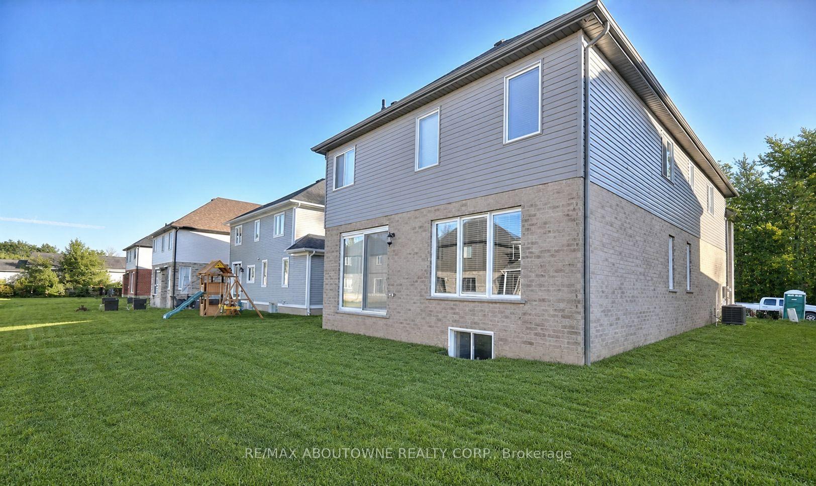 Photo 40 of 7563 Oldfield Road, Niagara Falls, Oldfield — HOMEH