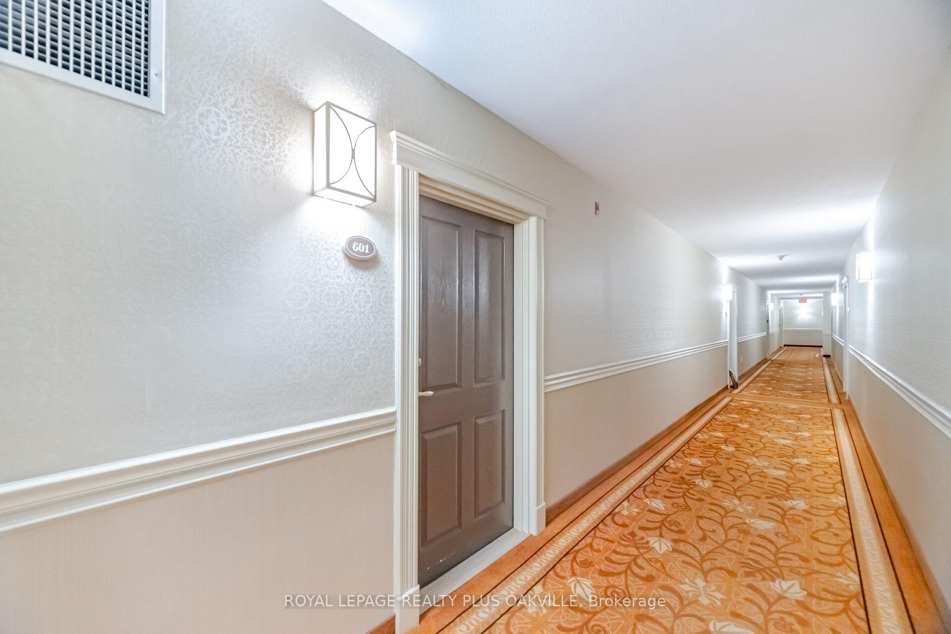 Photo 5 of Unit 601, 1998 Ironstone Drive, Burlington, Uptown — HOMEH