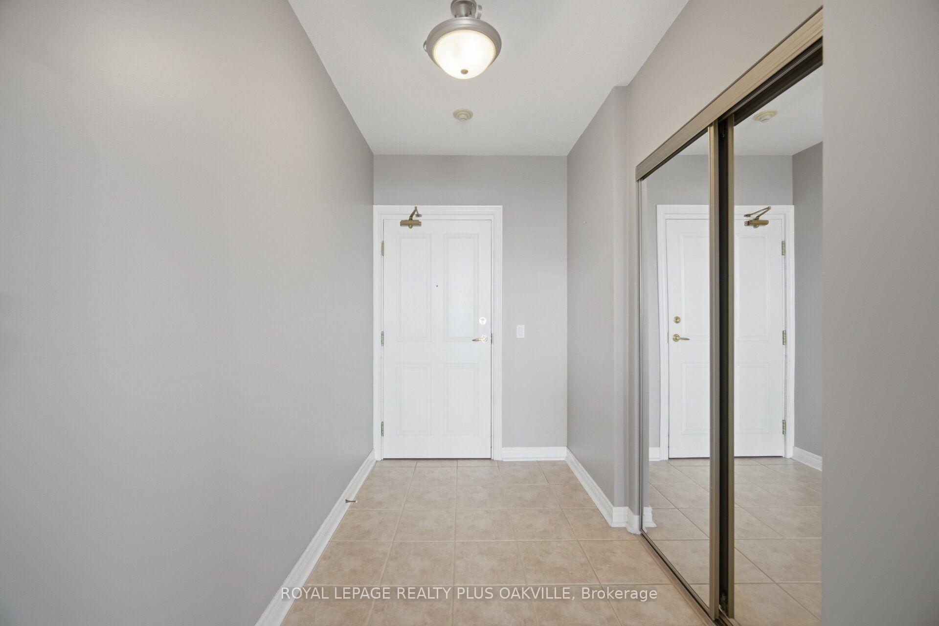 Photo 6 of Unit 601, 1998 Ironstone Drive, Burlington, Uptown — HOMEH