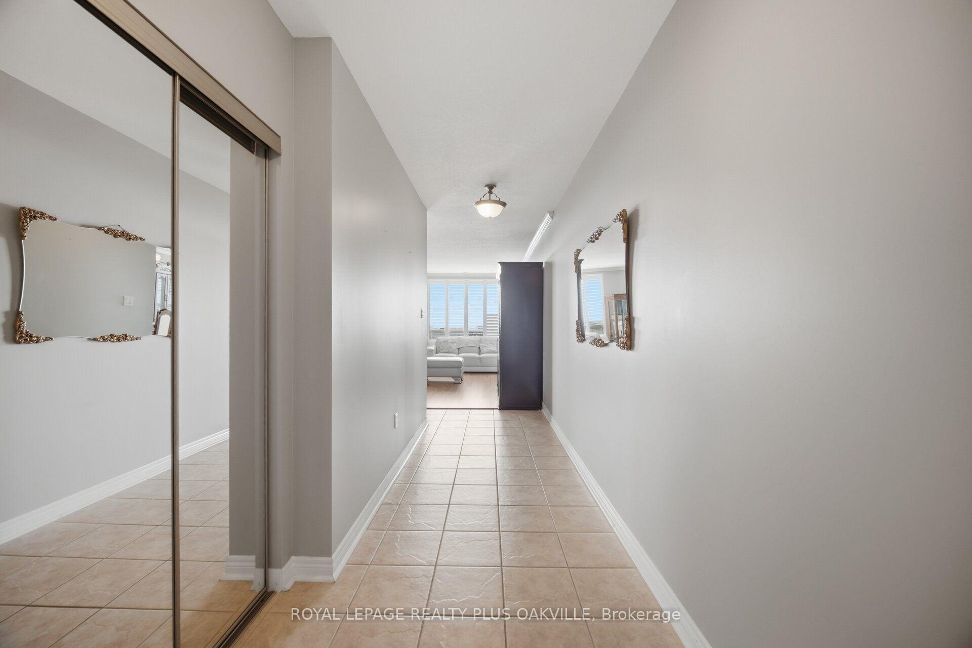 Photo 7 of Unit 601, 1998 Ironstone Drive, Burlington, Uptown — HOMEH