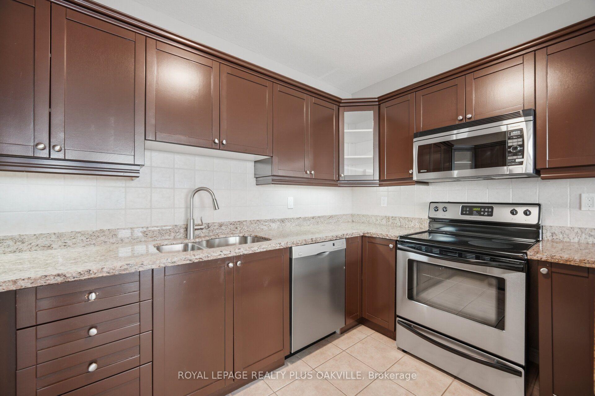 Photo 16 of Unit 601, 1998 Ironstone Drive, Burlington, Uptown — HOMEH