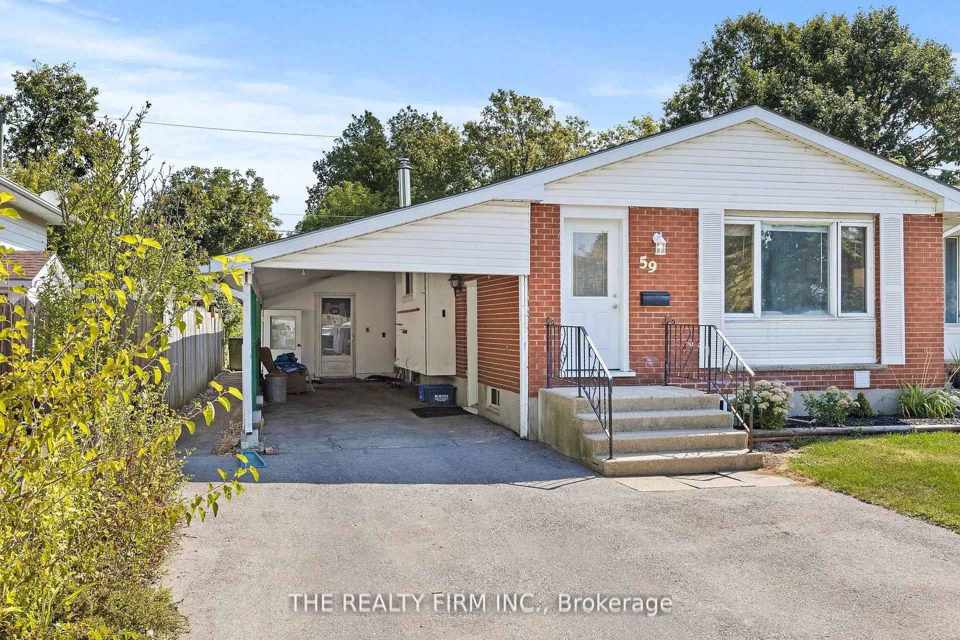 Photo 2 of 59 Joyce Street, St. Thomas — HOMEH
