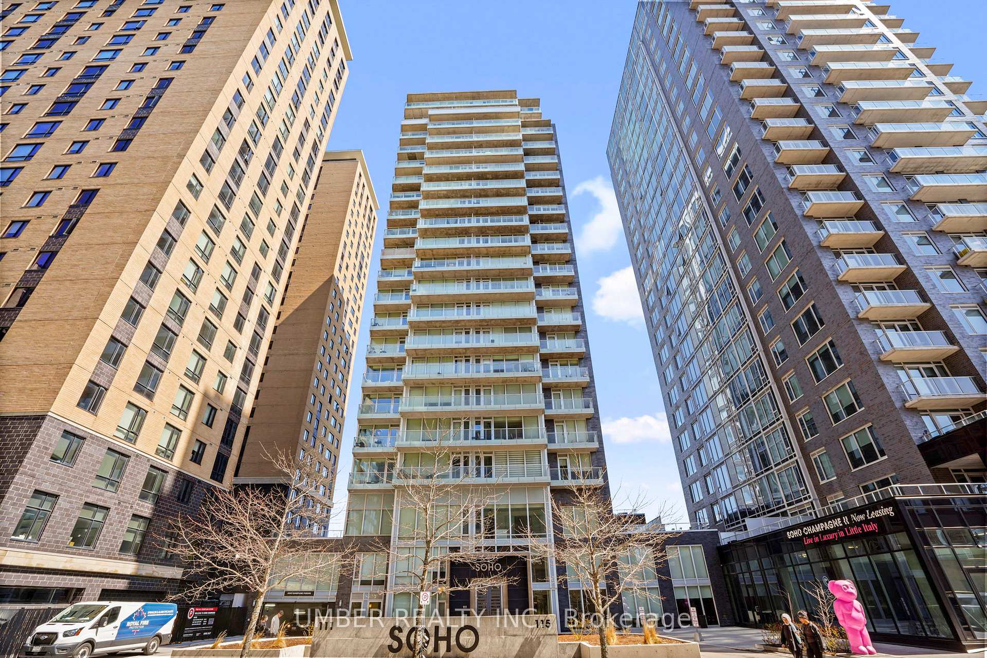 Photo of Unit 1601, 111 Champagne Avenue
