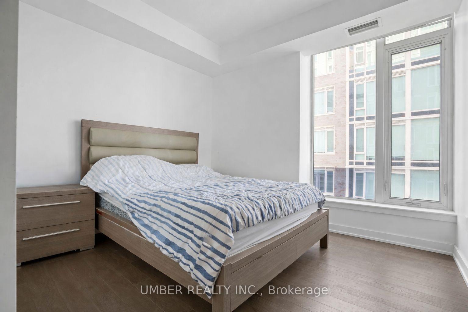 Photo 10 of Unit 1601, 111 Champagne Avenue, Ottawa, Dows Lake — HOMEH