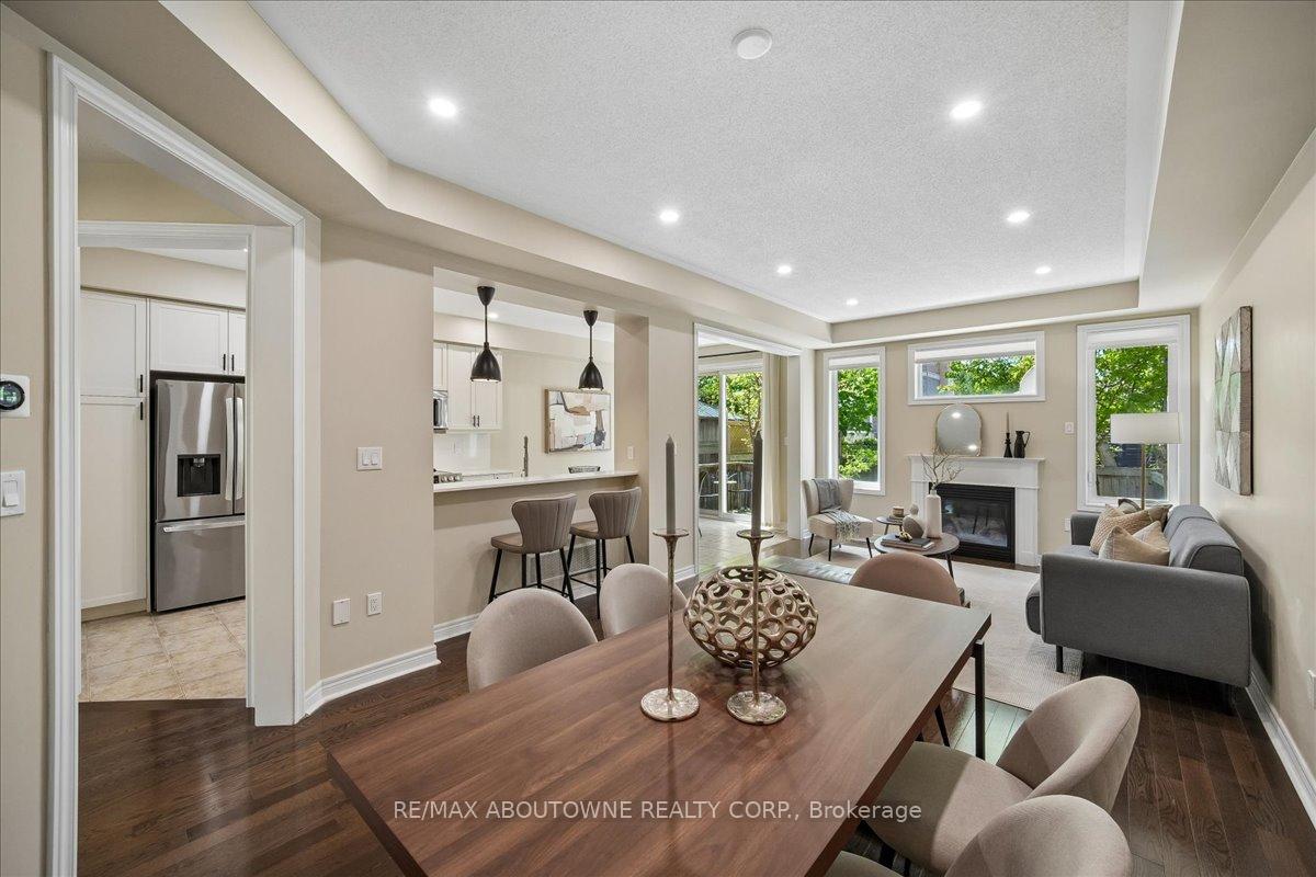 Photo 7 of 2020 Colonel William Parkway, Oakville, Bronte Creek — HOMEH