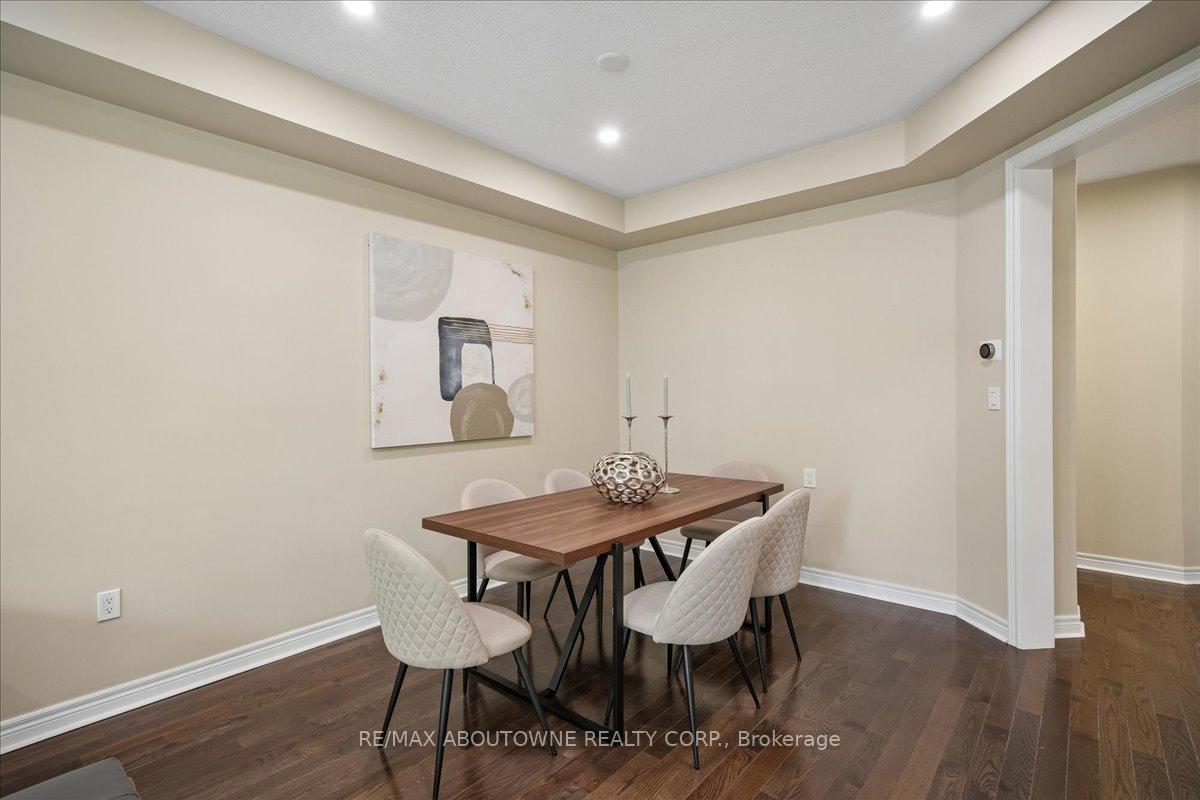 Photo 8 of 2020 Colonel William Parkway, Oakville, Bronte Creek — HOMEH