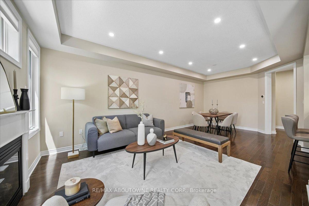 Photo 12 of 2020 Colonel William Parkway, Oakville, Bronte Creek — HOMEH