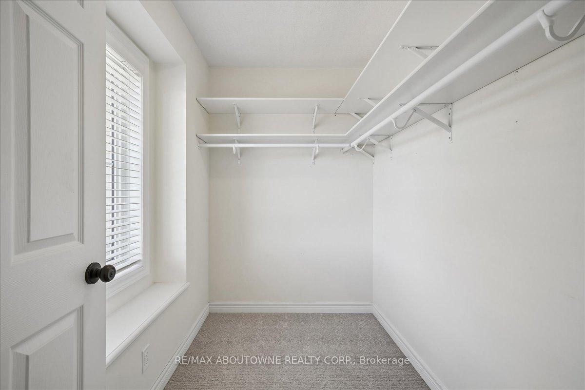 Photo 25 of 2020 Colonel William Parkway, Oakville, Bronte Creek — HOMEH
