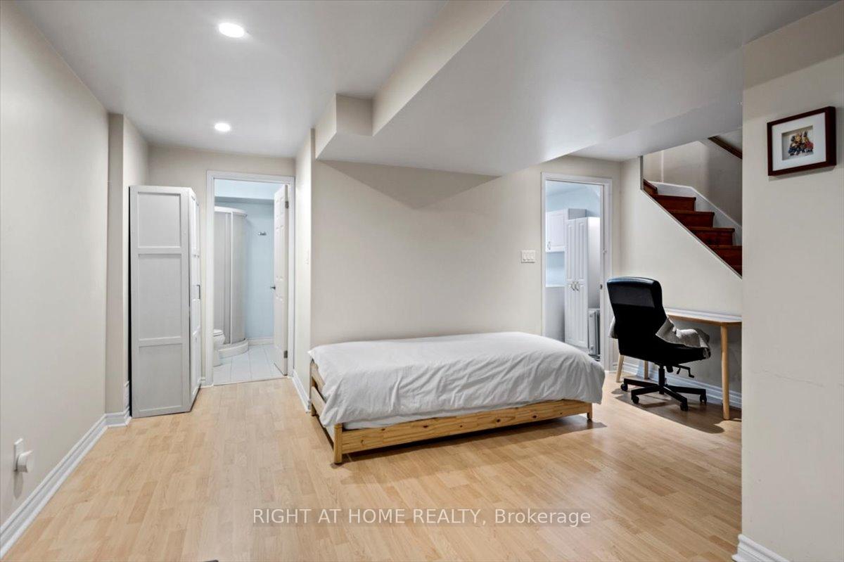 Photo 22 of 2252 Wildwood Crescent, Pickering, Brock Ridge — HOMEH