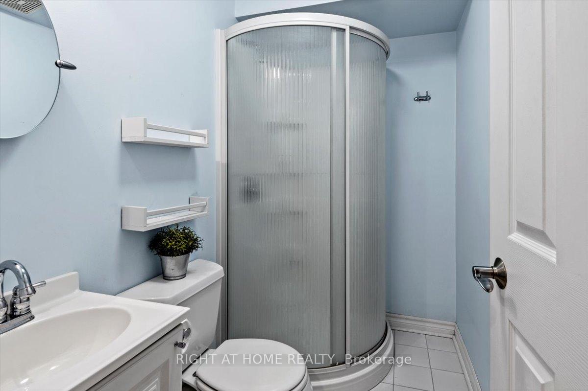 Photo 24 of 2252 Wildwood Crescent, Pickering, Brock Ridge — HOMEH