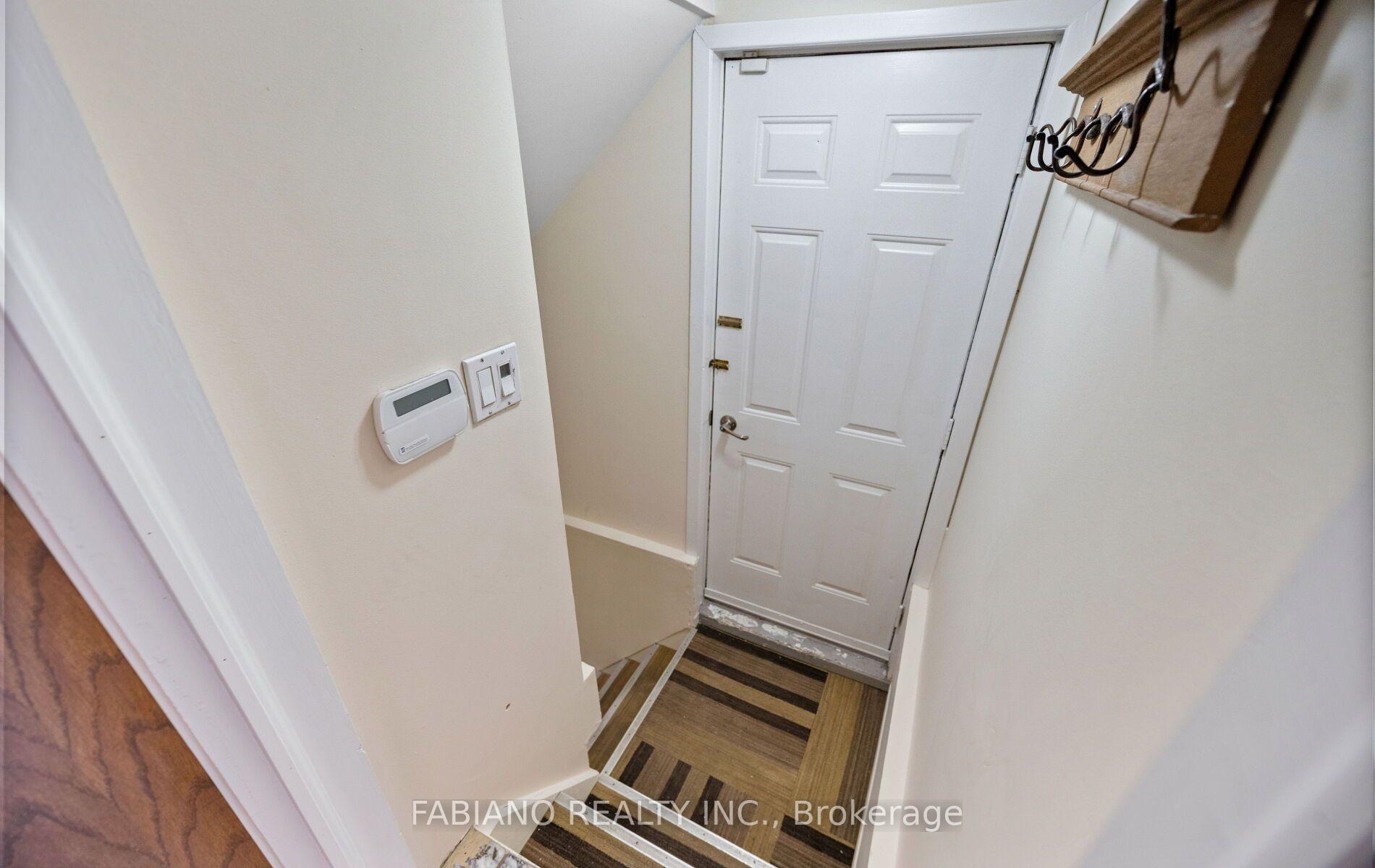 Photo 32 of 7872 Kipling Avenue, Vaughan, West Woodbridge — HOMEH