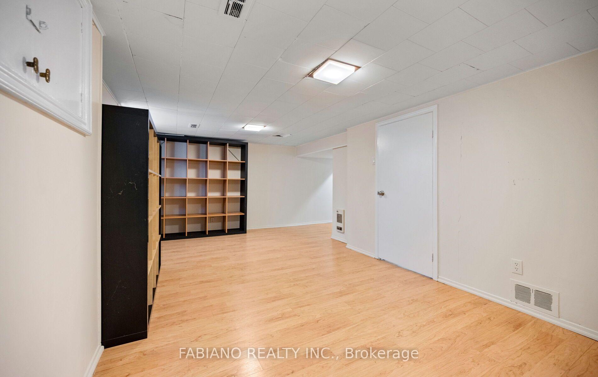 Photo 34 of 7872 Kipling Avenue, Vaughan, West Woodbridge — HOMEH