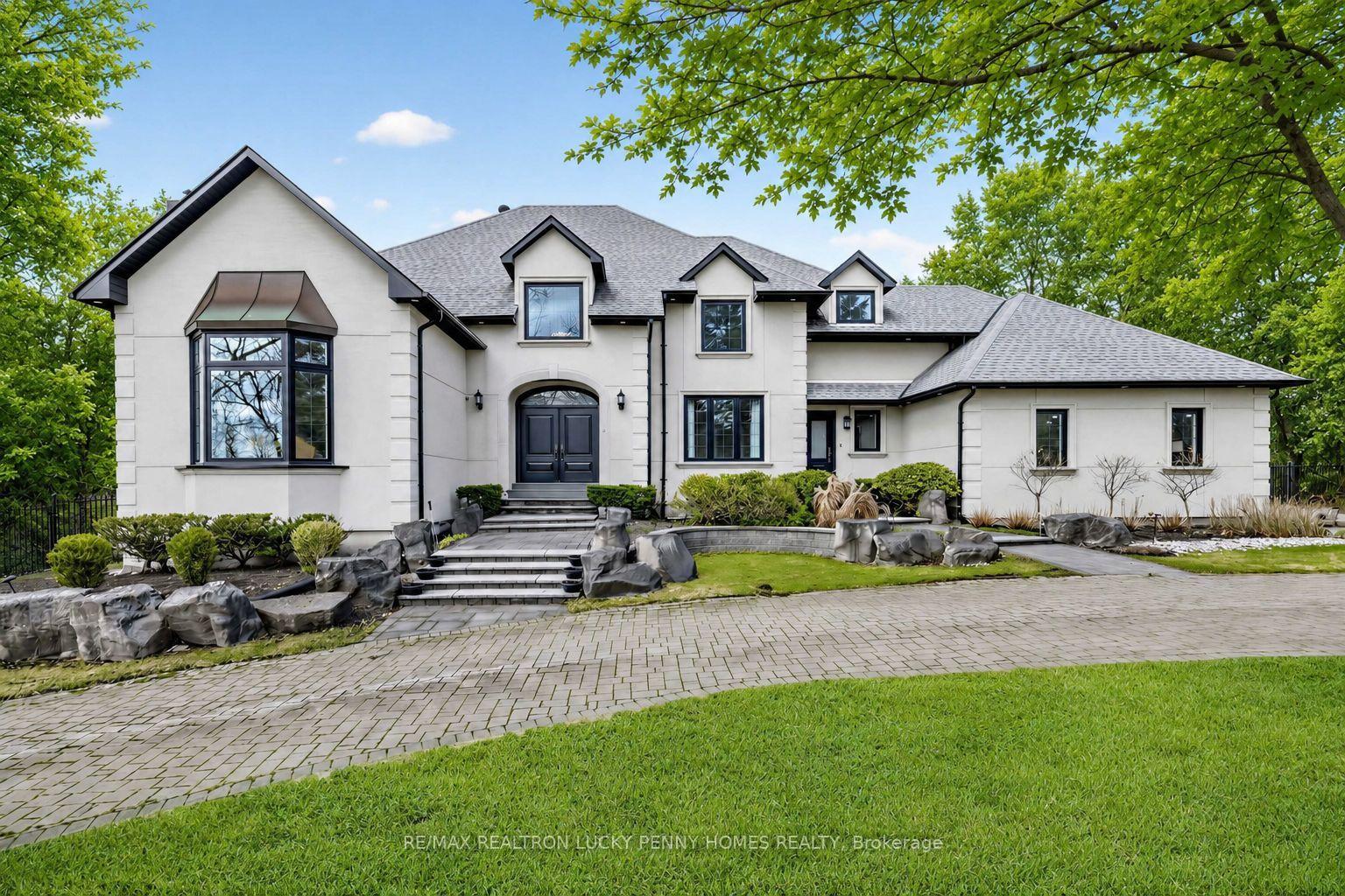 Photo of 18 Walnut Glen Place