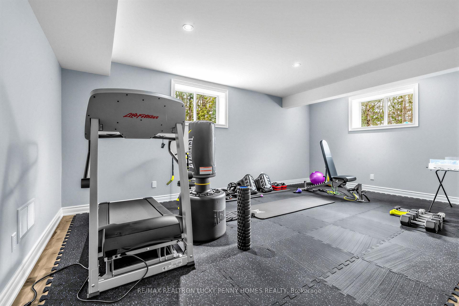Photo 33 of 18 Walnut Glen Place, Markham, Devil's Elbow — HOMEH