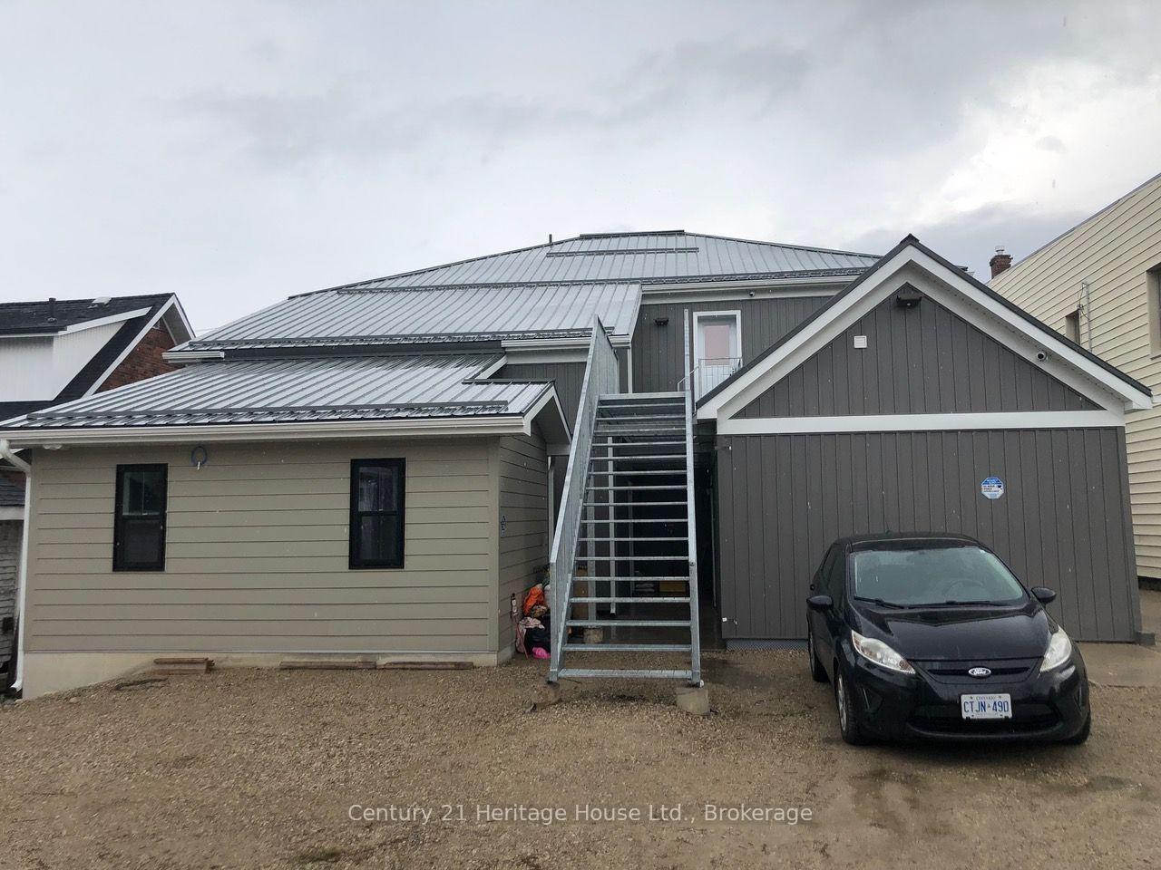 Photo 4 of 239-249 Main Street N, Wellington North, Mount Forest — HOMEH