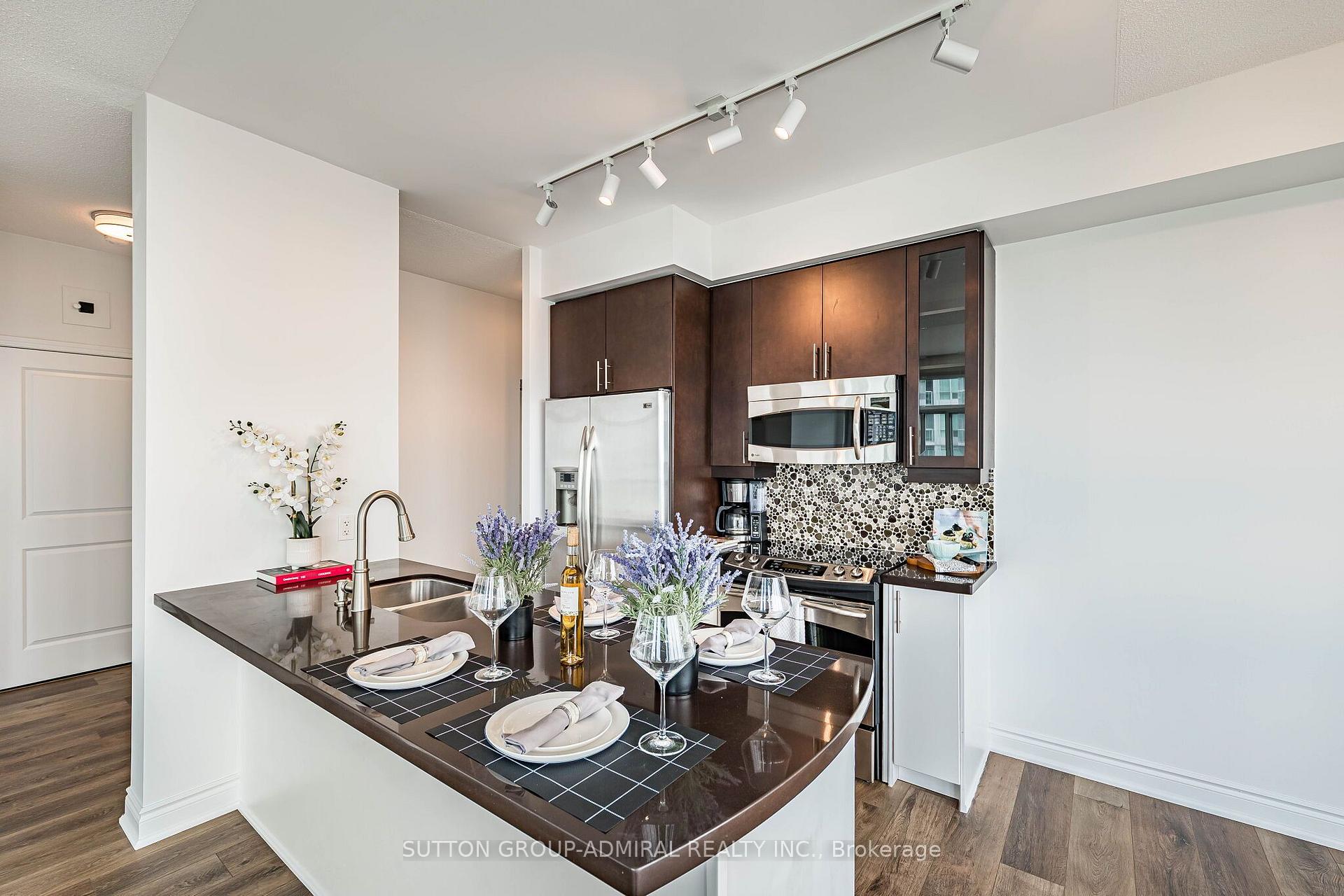 Photo 21 of Unit 803, 1900 Lake Shore Boulevard W, Toronto, South Parkdale — HOMEH