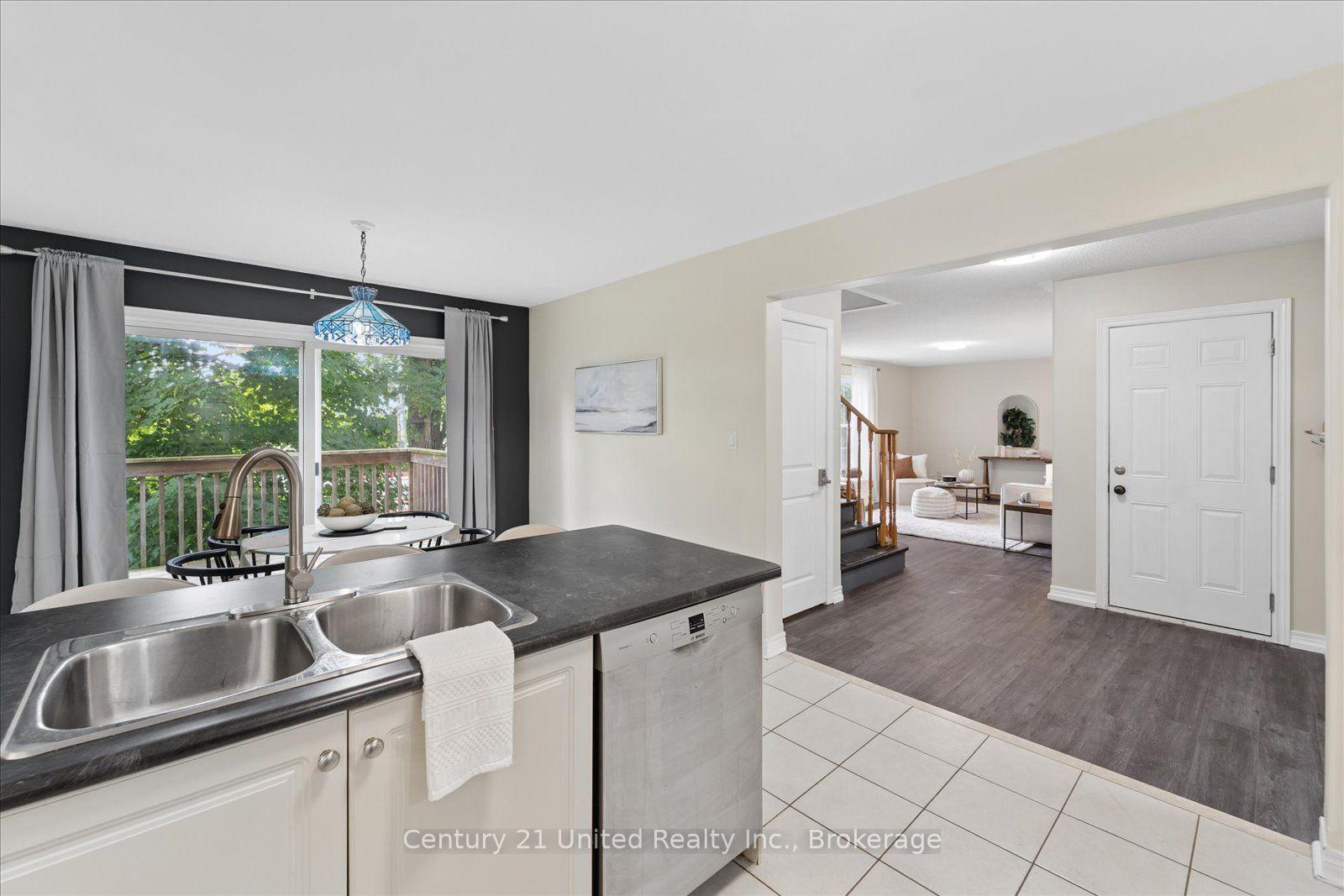 Photo 46 of 262 Bowen Drive, Peterborough, Northcrest Ward 5 — HOMEH