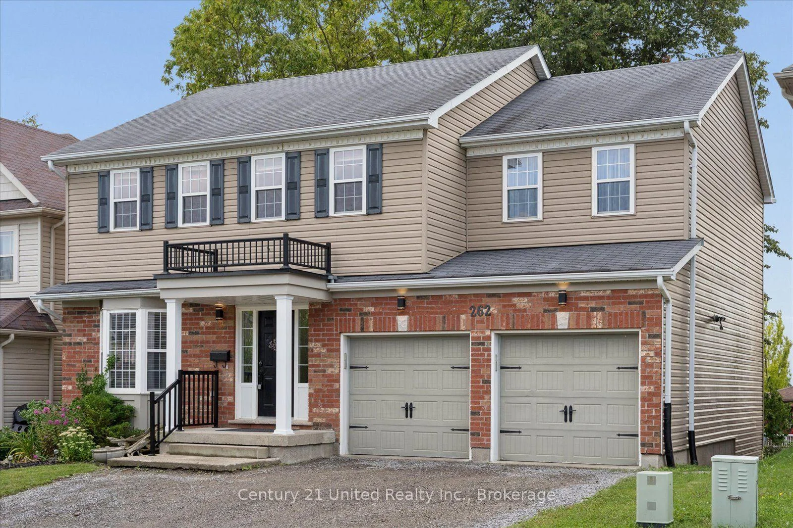 Photo 17 of 262 Bowen Drive, Peterborough, Northcrest Ward 5 — HOMEH