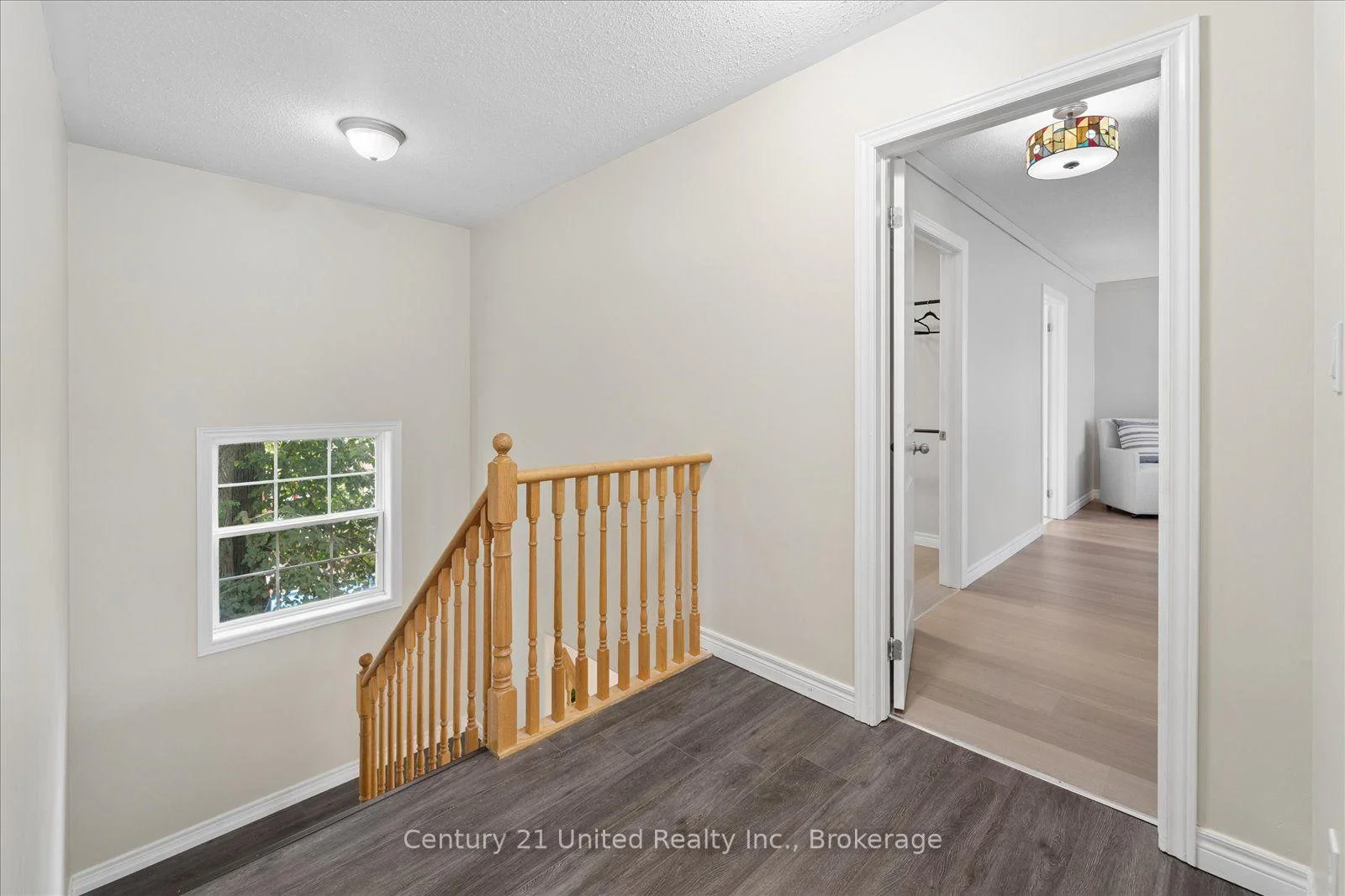 Photo 54 of 262 Bowen Drive, Peterborough, Northcrest Ward 5 — HOMEH