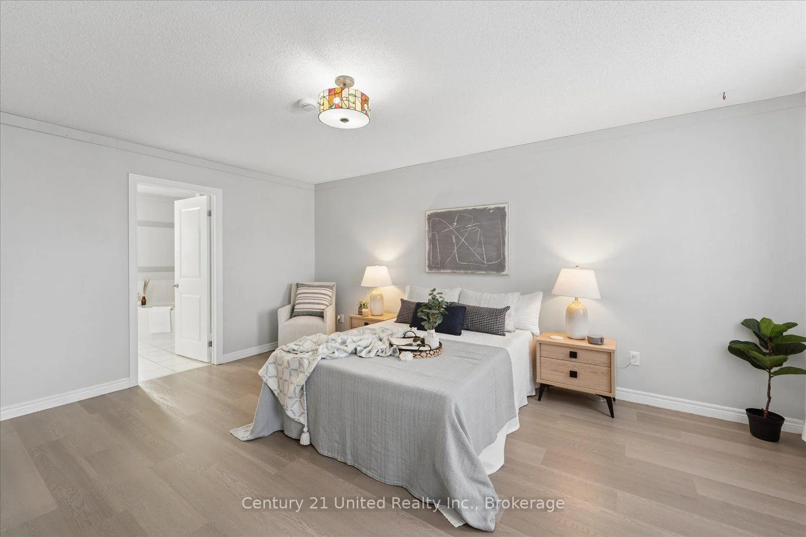 Photo 63 of 262 Bowen Drive, Peterborough, Northcrest Ward 5 — HOMEH