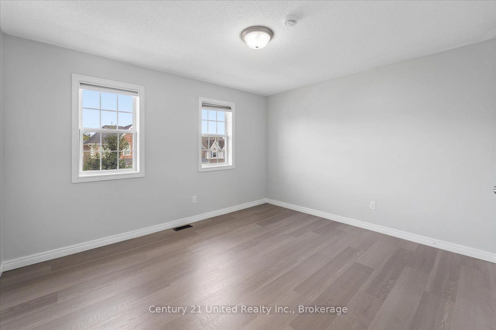 Photo 87 of 262 Bowen Drive, Peterborough, Northcrest Ward 5 — HOMEH