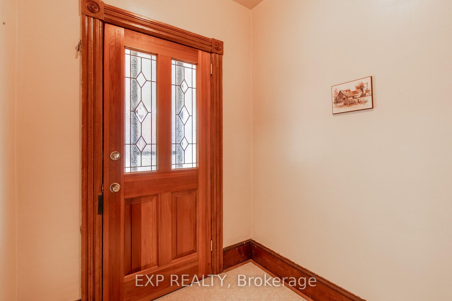 Photo 11 of 40 Marcus Street, Barrie, Allandale — HOMEH